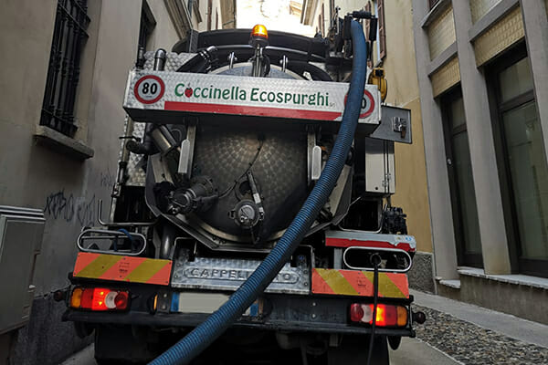 Con i nostri camion spurgo arriviamo ovunque